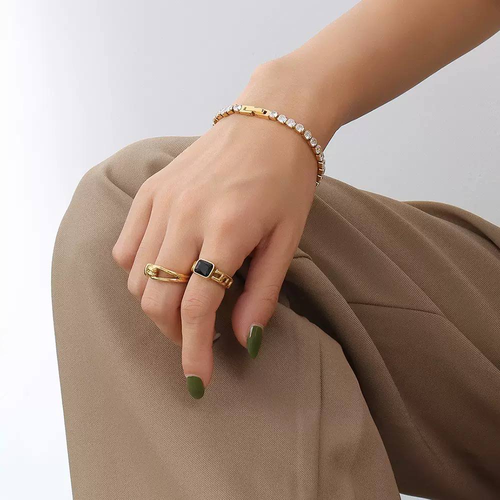 SPARKLING PATH BRACELET